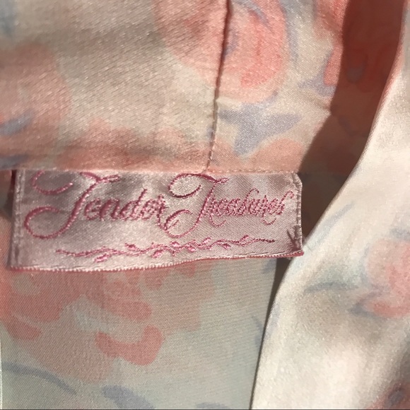 Pure Silk S/m Satin Rose print robe and chemise - Picture 13 of 15